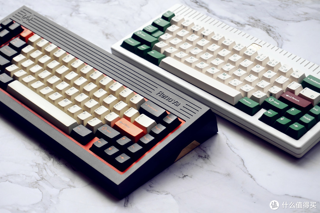 这套键帽顶三把ikbc？—GMK Camping R2二色键帽开箱体验