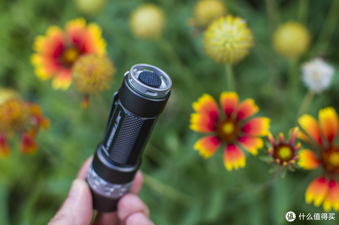 可长可短三色变幻jetbeamrrt03手电