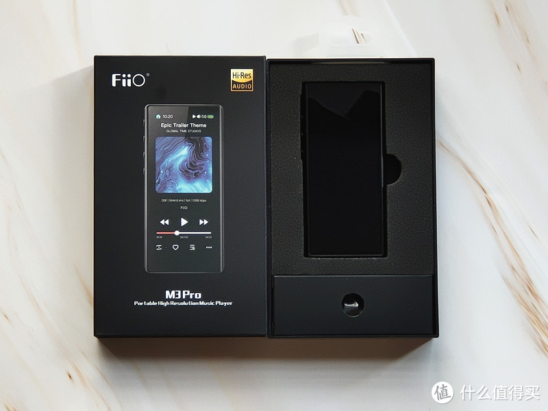 给学生党准备的HIFI无损DSD便携播放器：FiiO M3 Pro开箱简晒