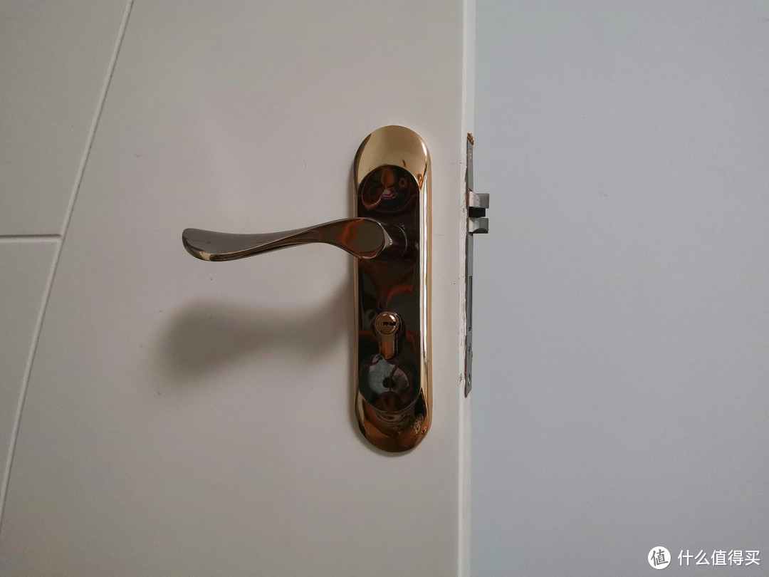 你家卧室门锁还好吗？——自己动手更换室内门锁实录