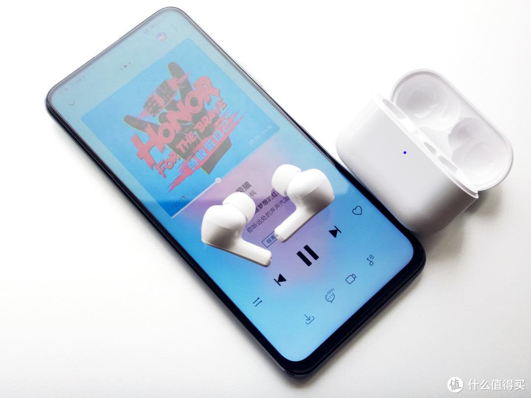 百元真无线双耳同传蓝牙耳机：荣耀亲选Earbuds X1体验