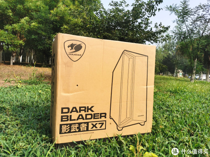 “颜值即正义,新瓶装老酒”——骨伽【X7机箱+XTC400电源】组团升级记