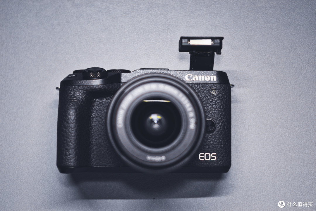 机顶闪光灯弹出状态