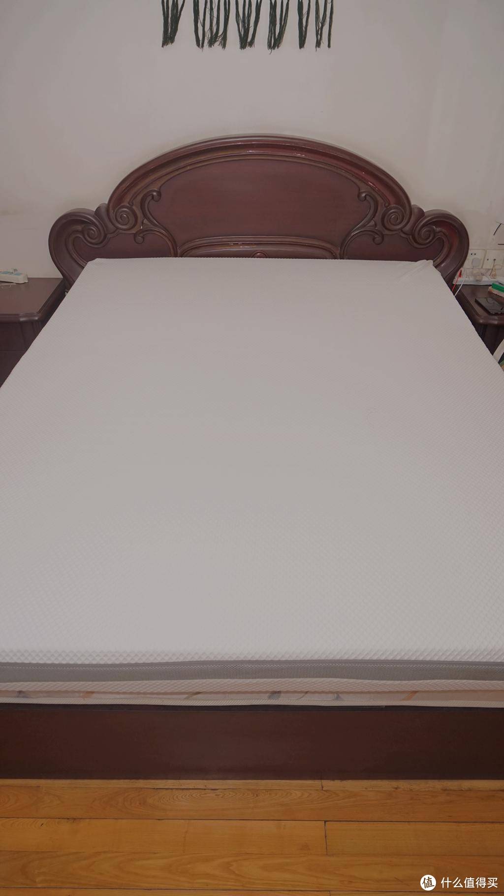 老年人的第一张乳胶床垫——8H Schcott天然纯乳胶床垫