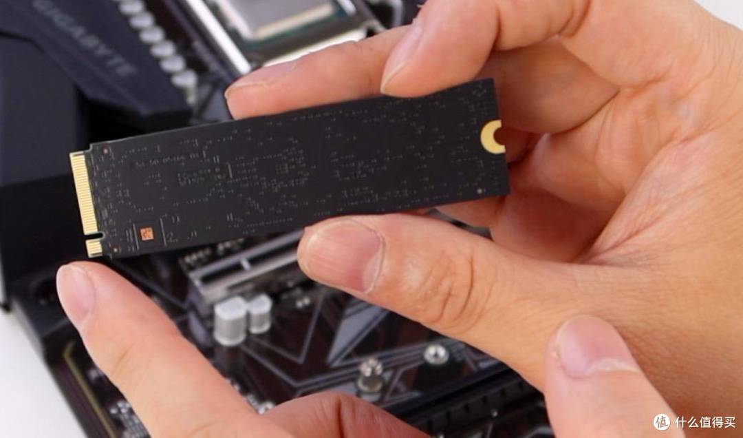 十几分钟,教会你组装台式机,超简单的新手装机教程【bonjour呼呼】