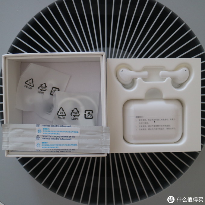 年轻人第一款TWS耳机 - 华为 荣耀亲选 Earbuds X1真无线蓝牙耳机 体验