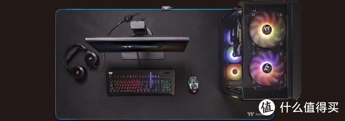 RGB炫彩桌布 你见过吗？ 曜越发布全新M900 XXL 电竞鼠标垫