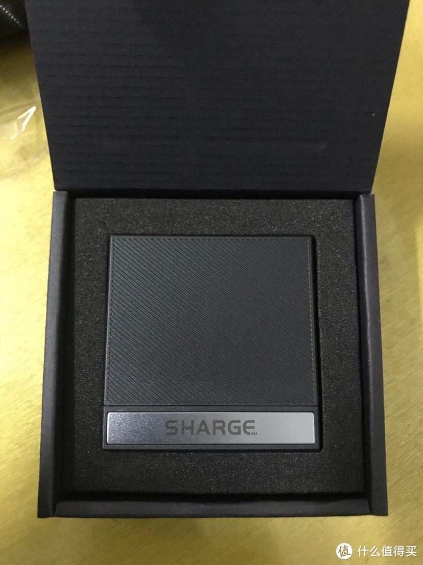 闪极Sharge90w快充2C1A