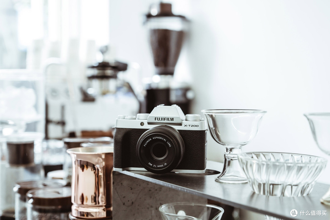 性能与颜值兼顾 富士高性价比无反相机推荐