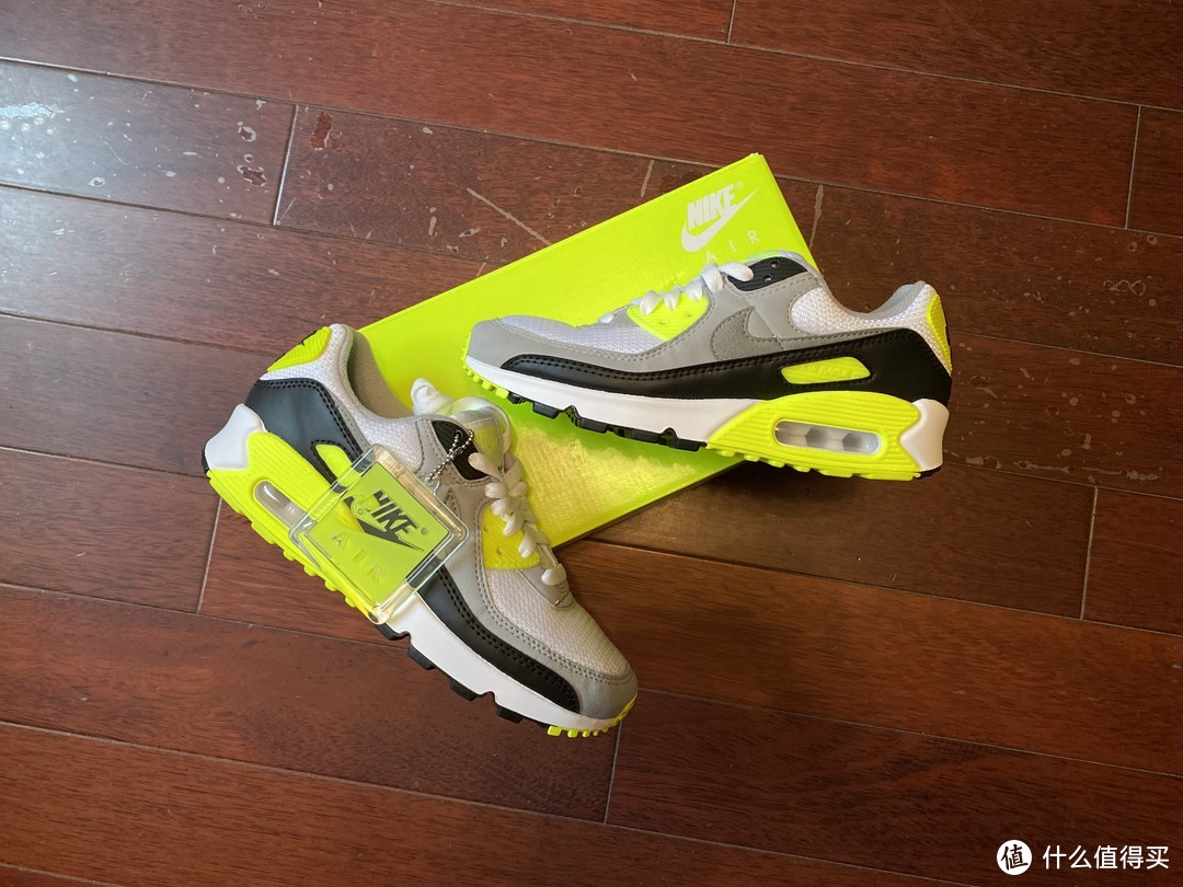 Nike Air Max 90气垫休闲鞋