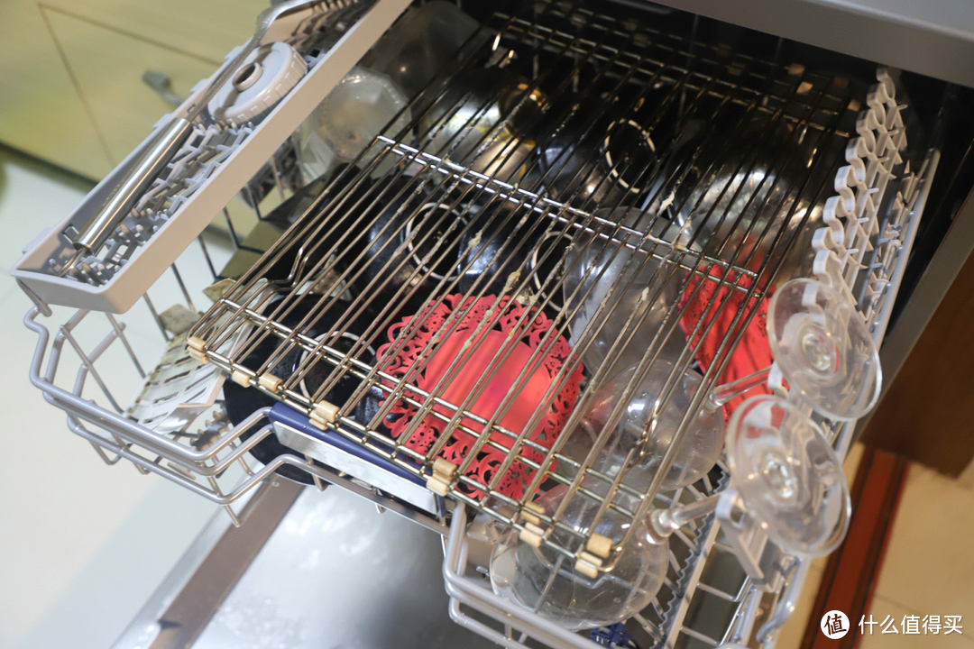 三层喷淋，热风烘干，人间值得：美的GX600独嵌两用13套洗碗机真香体验