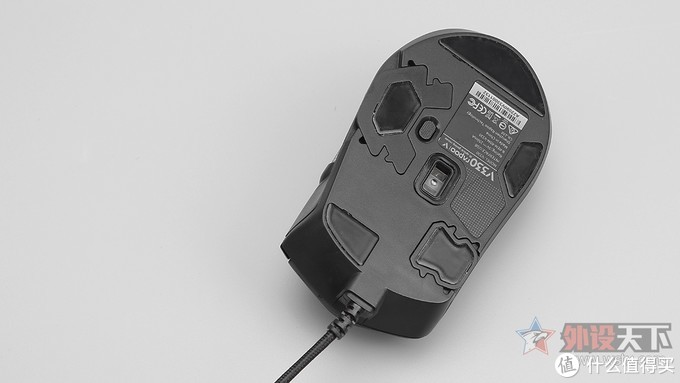 雷柏V330电竞游戏鼠标评测：可拓展指托部件