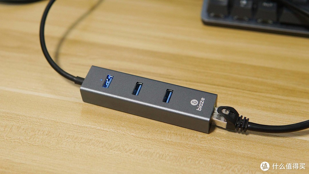 USB接口数量不够用 毕亚兹Type-C扩展坞HUB使用体验评测