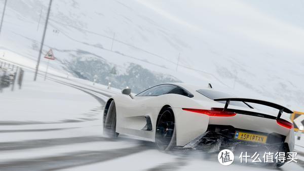 游戏推荐 篇六：《极限竞速：地平线4》赛车游戏的巅峰之作