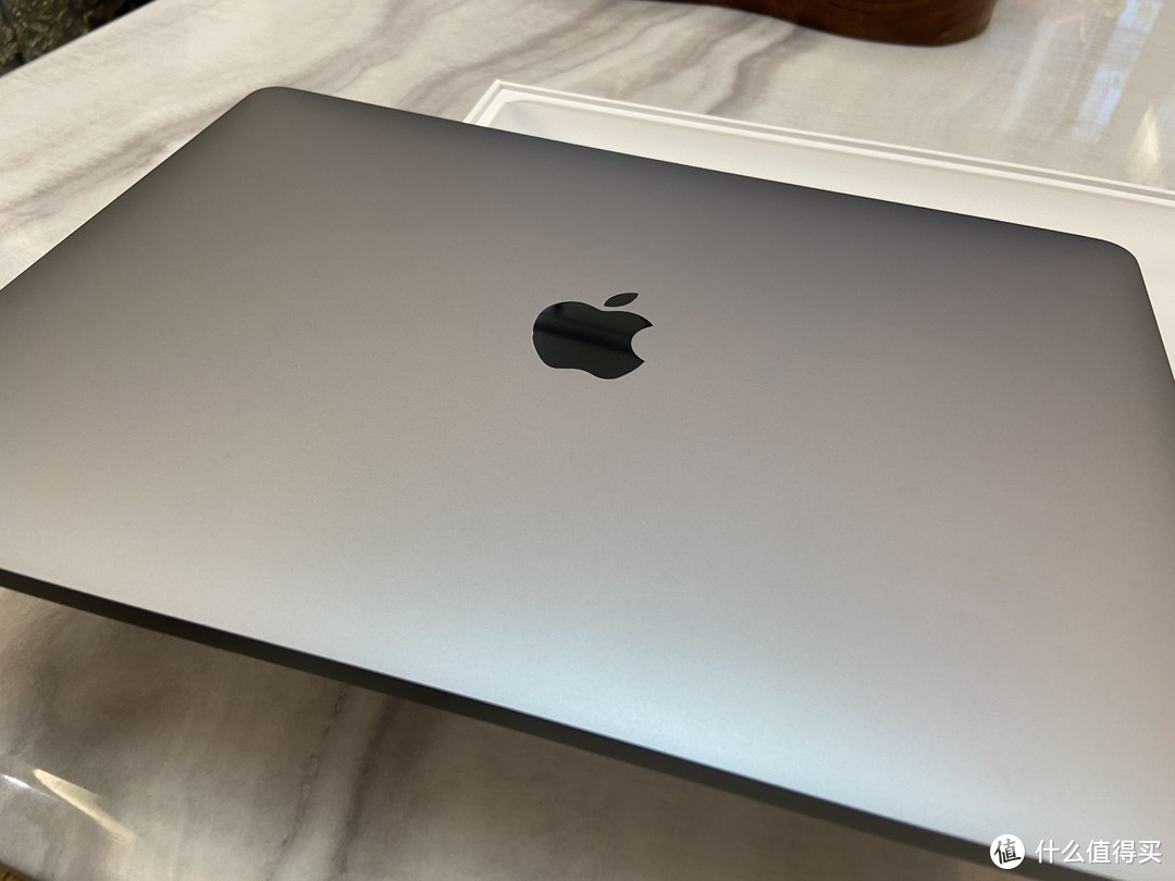 苹果官网的翻新机MacBook pro2019开箱