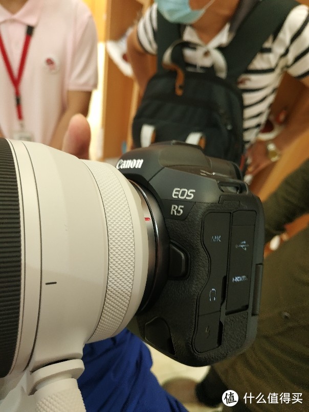 佳能R5 R6最新旗舰微单相机上手体验