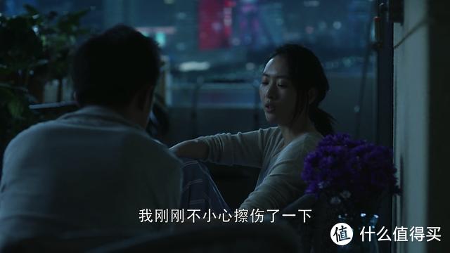 《三十而已》：“完美人妻”顾佳，难逃被出轨命运，女人太优秀也是一种错？