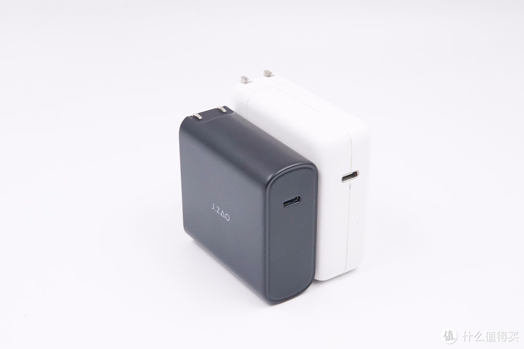 拆解报告：京东京造65W USB PD快充充电器TC-025