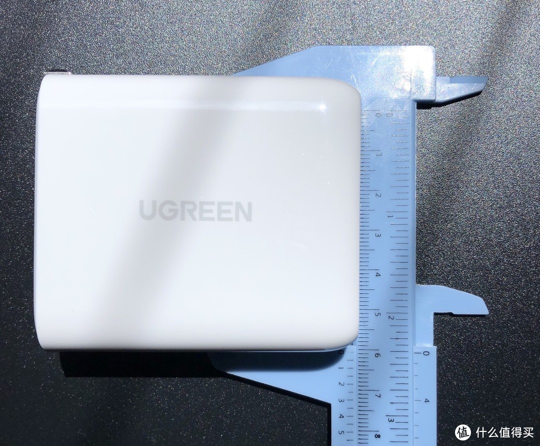 UGREEN绿联 48W智能充电器2A2C多口充电头试用评测