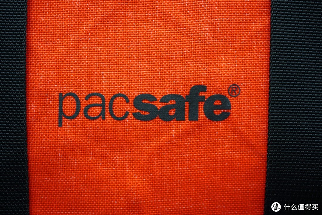 颜值便携兼具，户外轻装出行——pacsafe 户外防水15L桶包评测