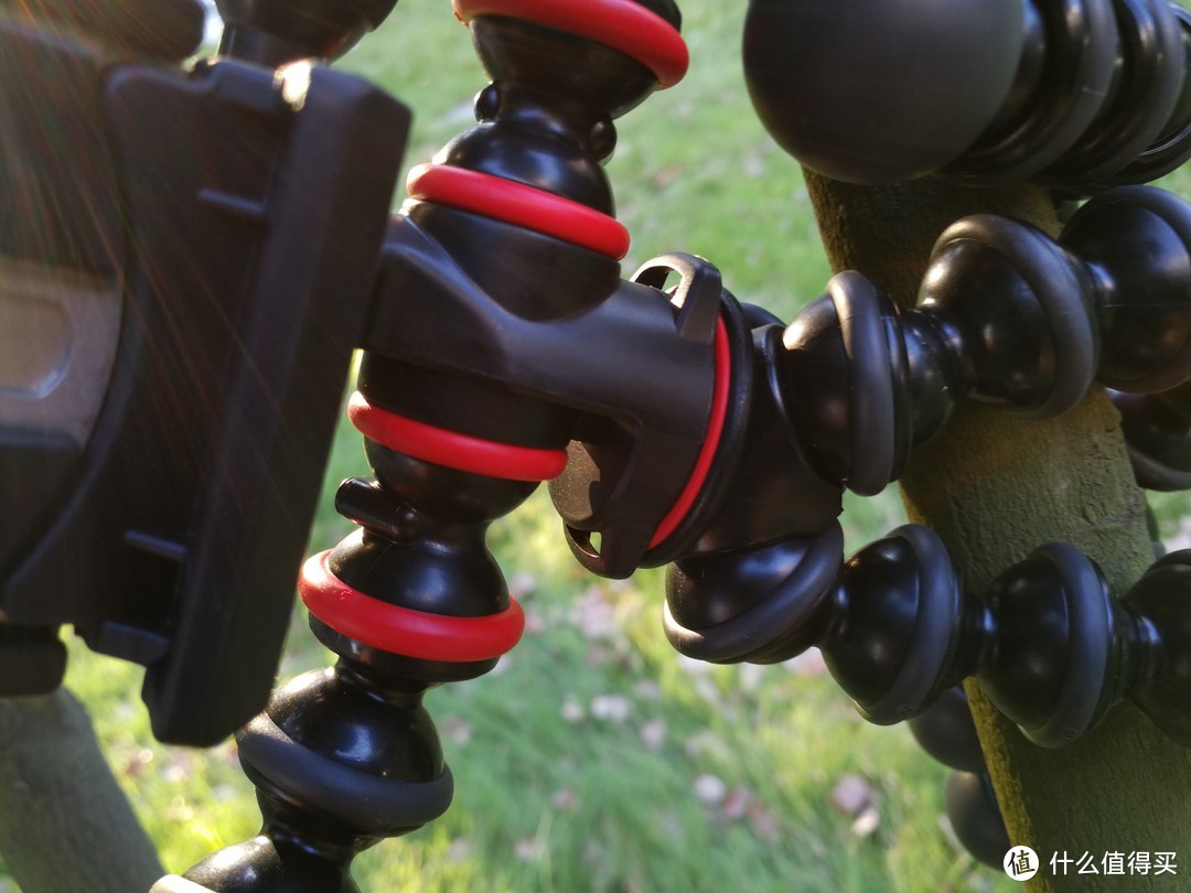 播客拍档Joby GorillaPod Mobile Vlog套装评测