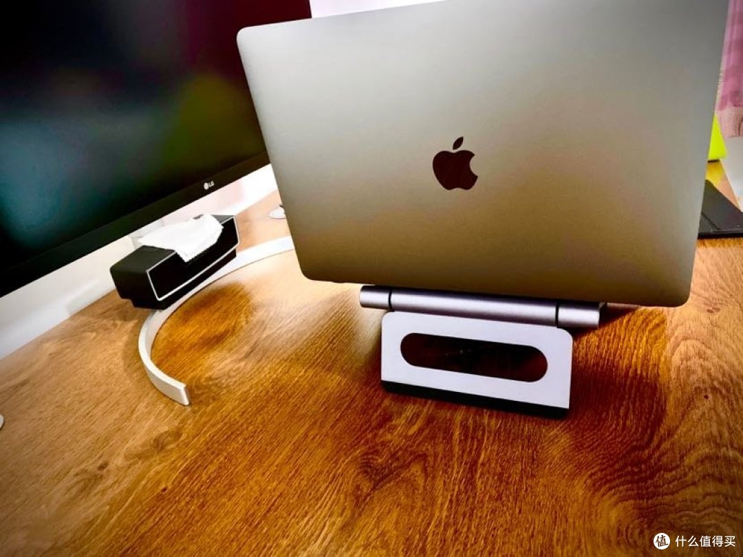 苹果产品篇一 绿联笔记本macbook Pro支架 电脑支架 什么值得买