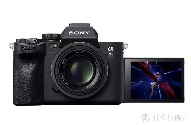索尼 A7S III 全画幅微单相机发布；努比亚发布多款新品