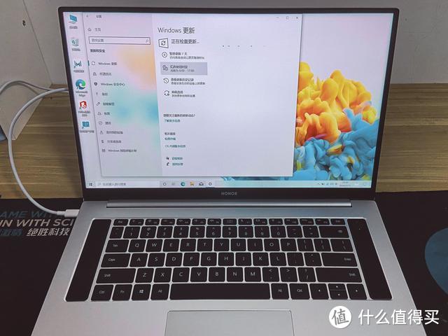 8核标压锐龙R7，荣耀MagicBook Pro全面评测，真的只是常规升级？