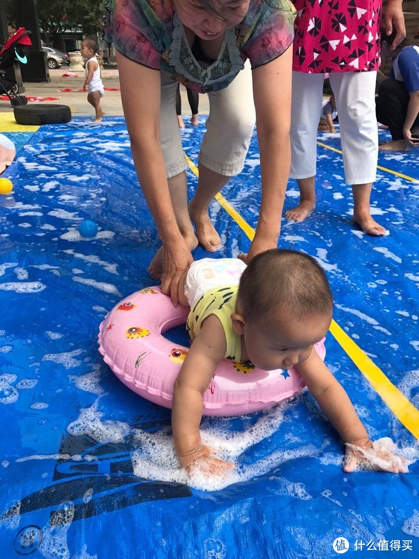 万字整理，儿童游泳之家长必读篇：小知识+自用产品推荐，从婴儿期开始亲水