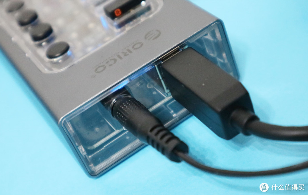 Orico USB3.0 HUB分线器体验：以一当七，稳定高速不含糊！