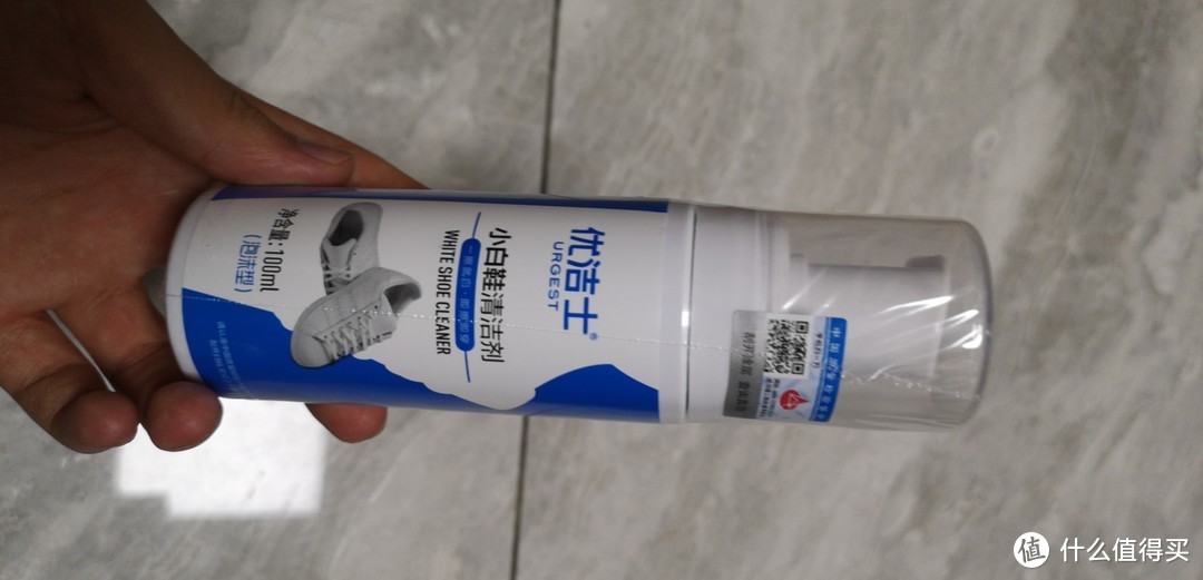 优洁士 小白鞋清洁剂 100ml 是正品哦