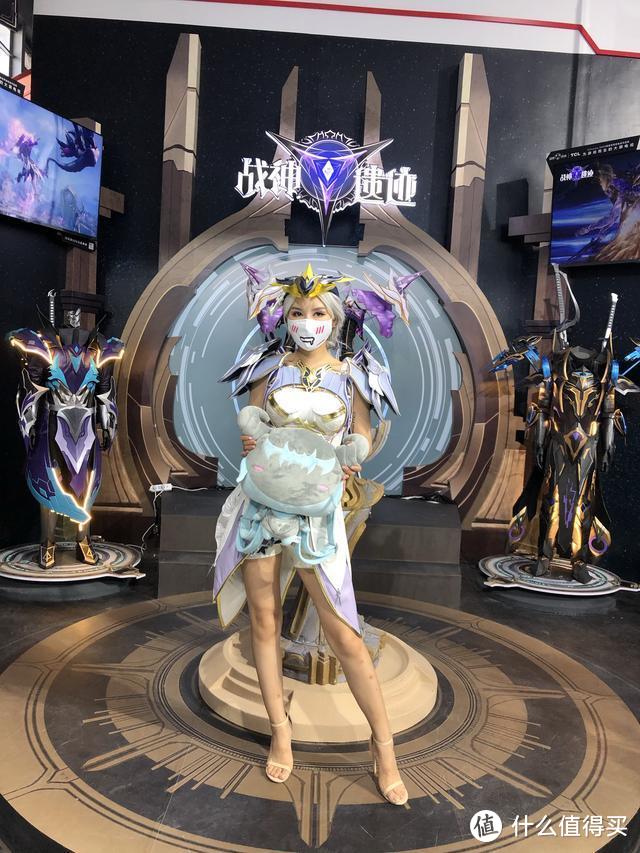 「科技犬」Chinajoy2020现场报道：showgirl一次看个够