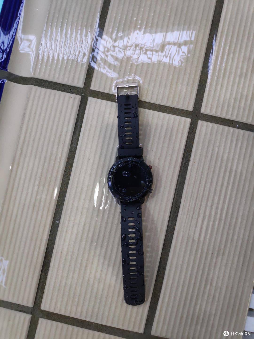 分享一个游泳教练的EDC