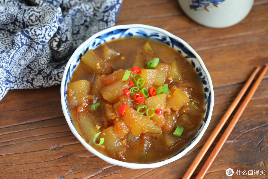 夏季遇到这菜别手软，不含脂肪热量低，清爽滑嫩特好吃