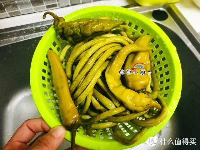 高温天气，能吃得下饭不容易，全靠下饭菜撑着