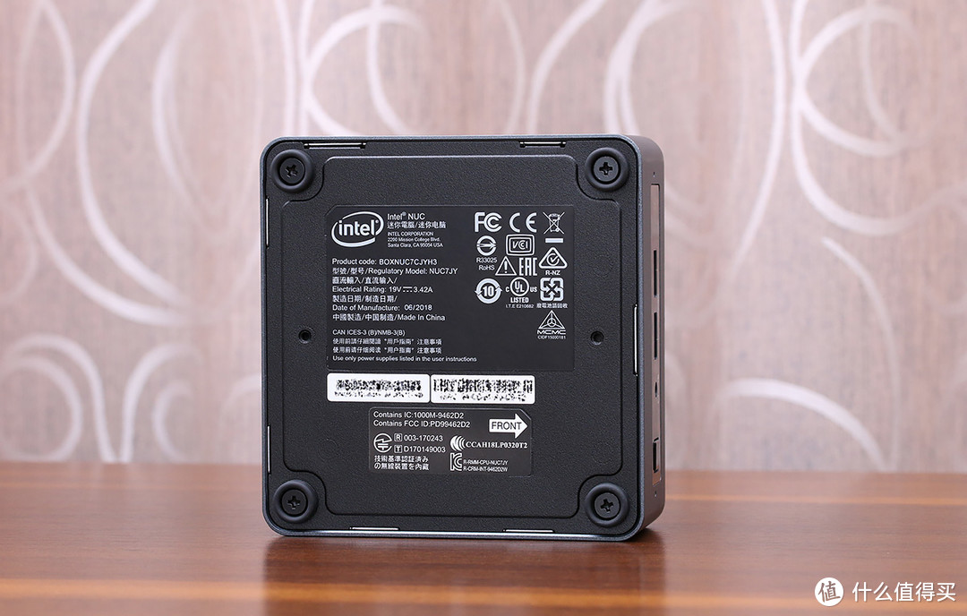 不到一千元的迷你电脑好用吗？Intel NUC7CJYH 上手玩