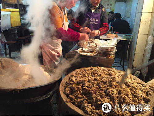 到“馍都”，来一场碳水狂欢！细说西安那些不能不吃的馍！