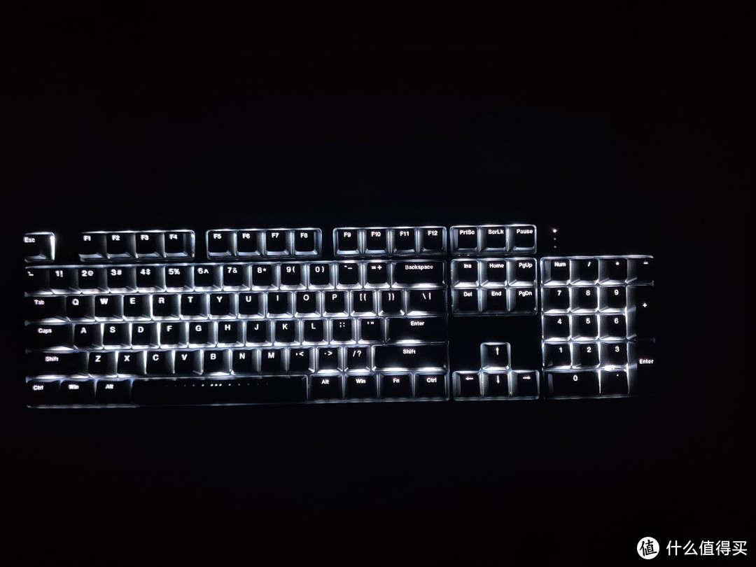 ​带调色盘的灯光盛宴——ikbc R410 RGB银轴机械键盘使用分享
