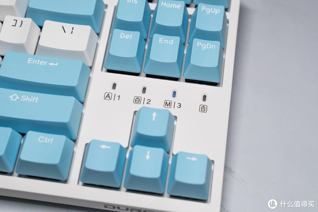 无线可能，随心切换——杜伽k320w三模机械键盘