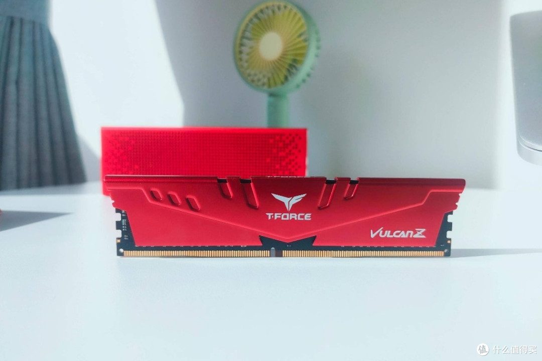 十八聊电脑篇八修改电压和时序超频上3733十铨火神320016g套装内存