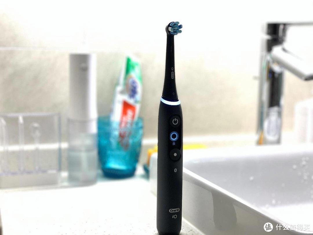 高端电动牙刷的幸福体验-欧乐B iO云感刷牙刷