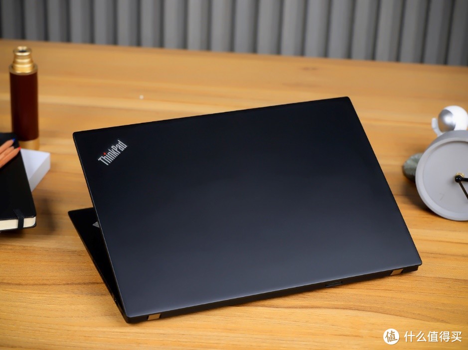 Ryzen PRO让工作更高能 ThinkPad T14s锐龙版评测