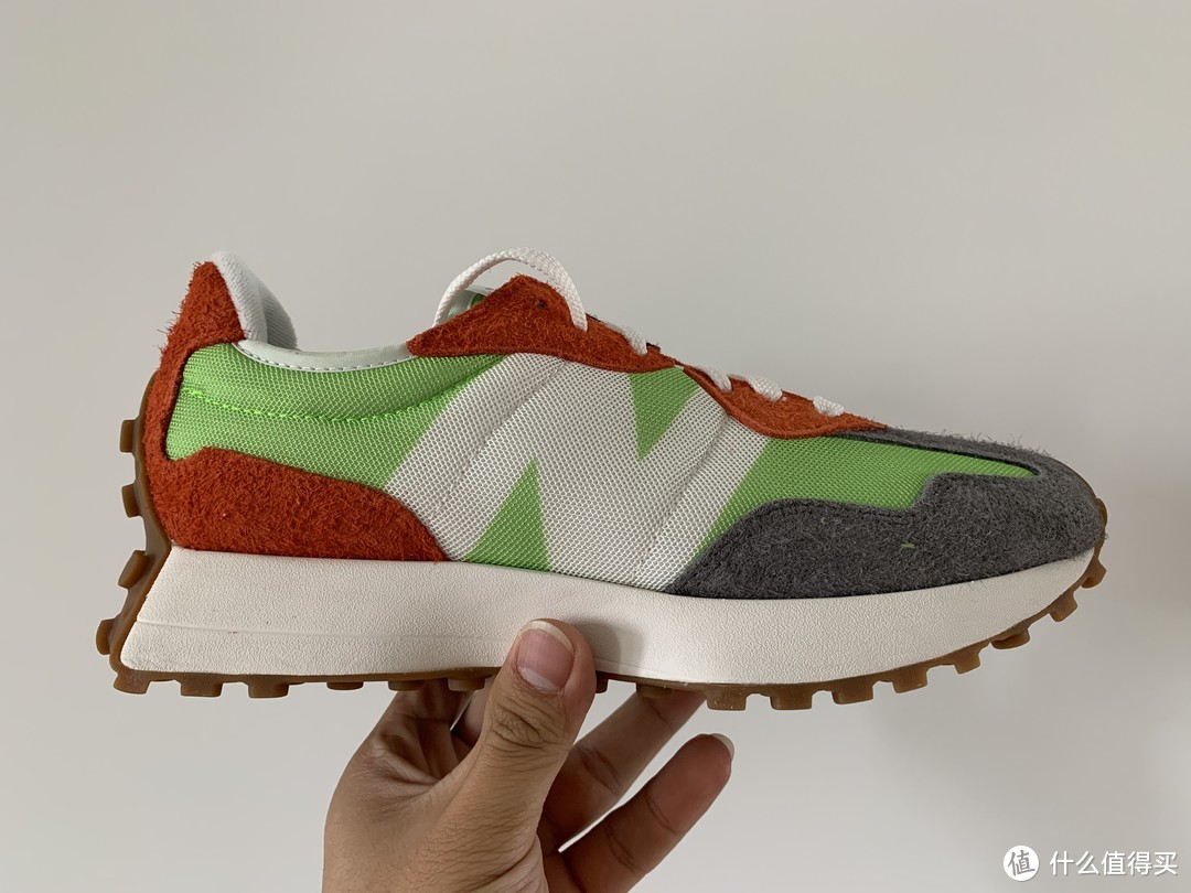 2020最火的New Balance 327四配色开箱