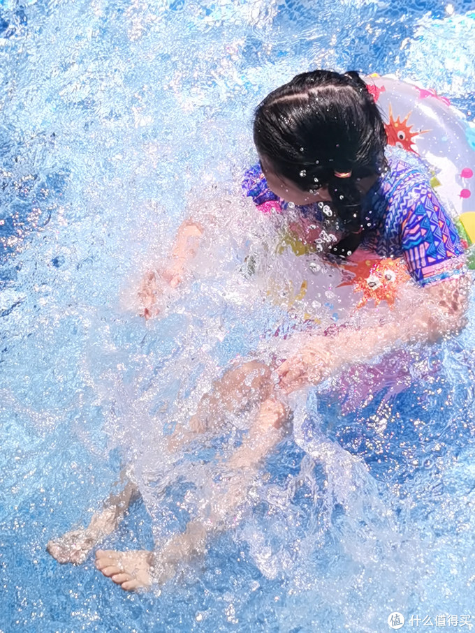 夏天你需要一个游泳池