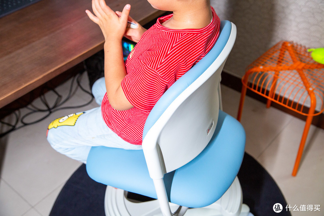 让孩子更专注：达宝利儿童矫姿椅S1开箱安装分享
