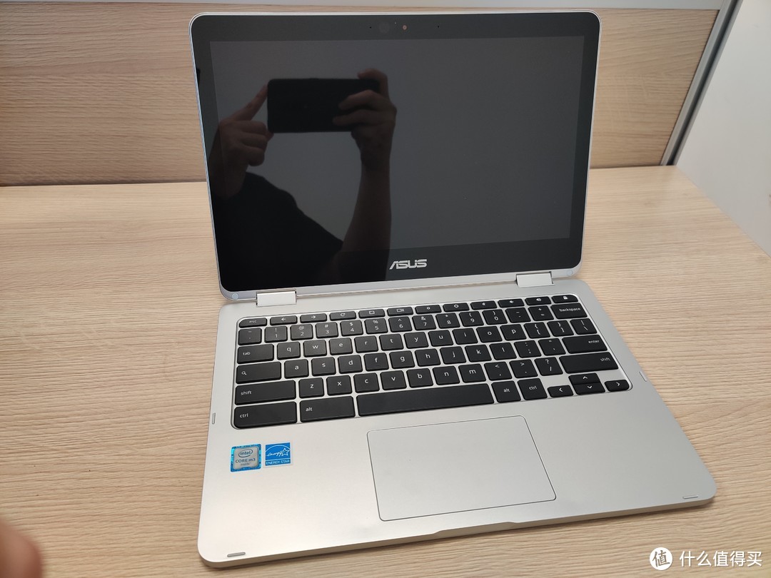 让人又爱又恨的新玩物-Chromebook Asus Flip C302