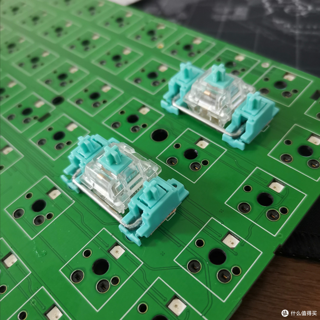 手感玄学之轴体篇：10余种我用过的机械键盘线性轴总结