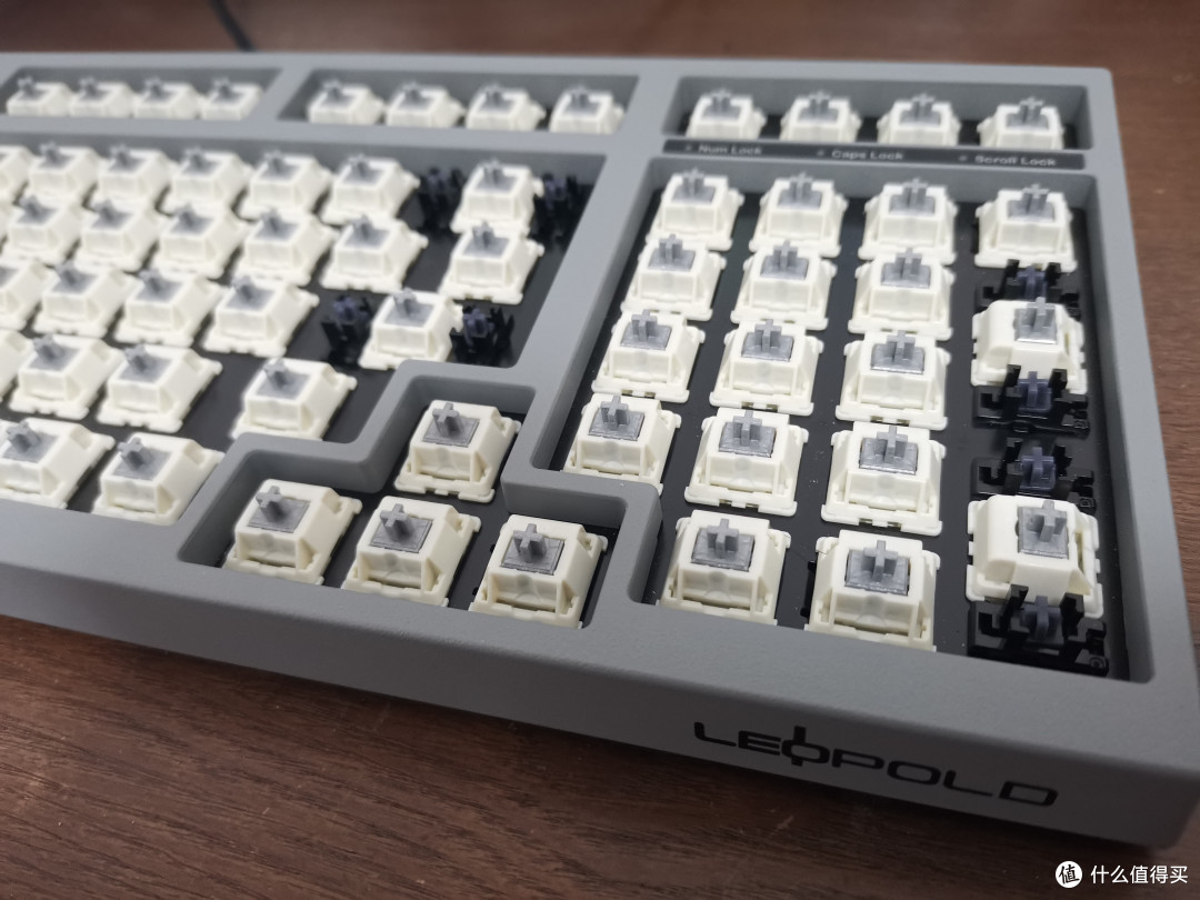 手感玄学之轴体篇：10余种我用过的机械键盘线性轴总结