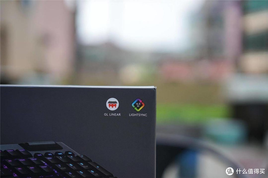 全新纤薄设计美学 旗舰级RGB机械游戏键盘：罗技G813使用评测