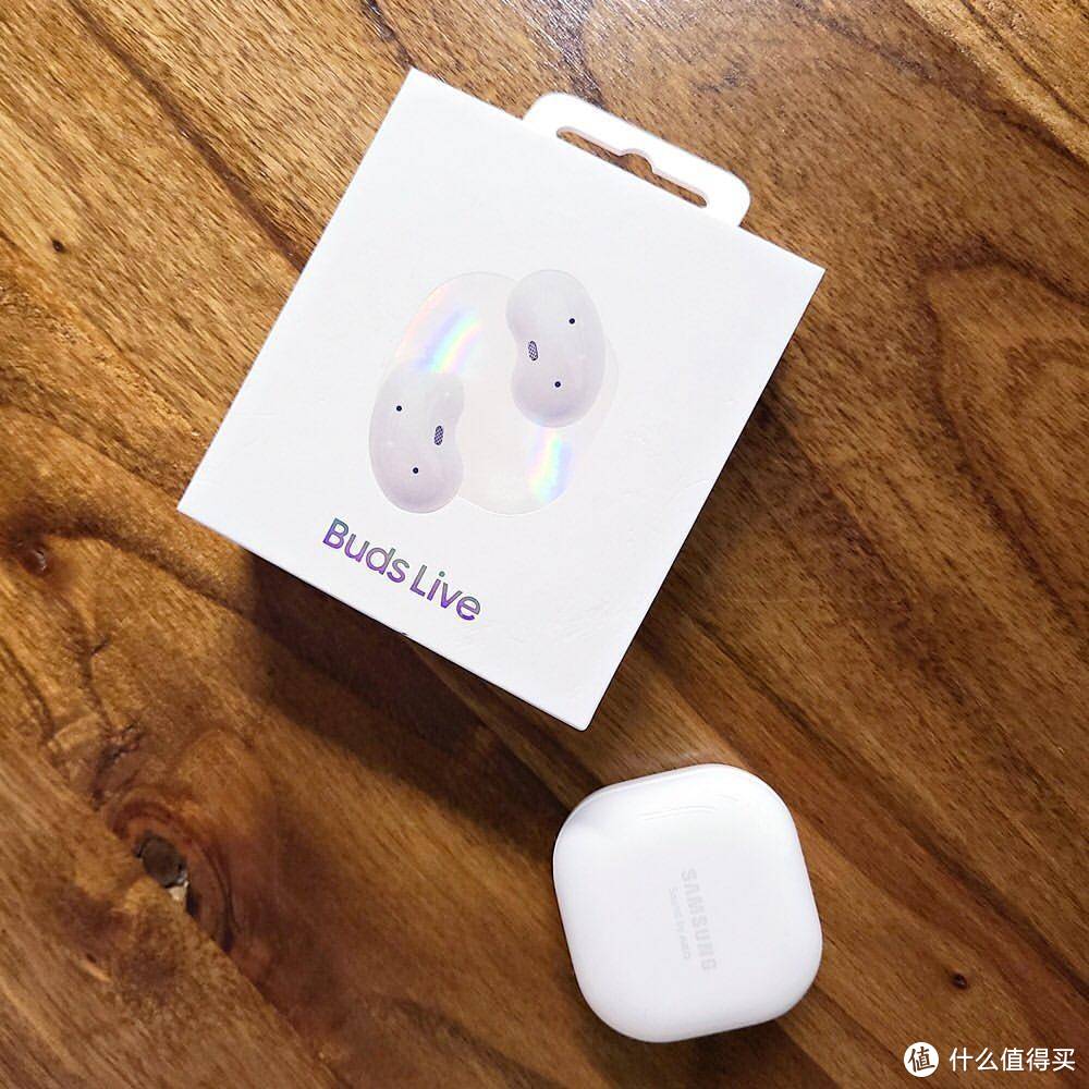 三星GALAXY BUDS LIVE：会主动降噪的“豌豆”！